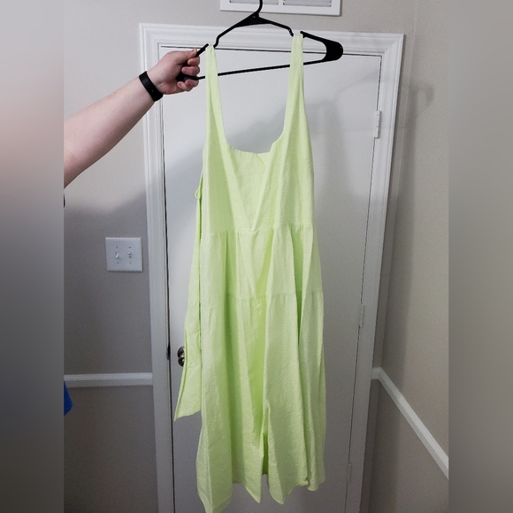 Lime green ava and Viv 2x dress - Picture 1 of 3